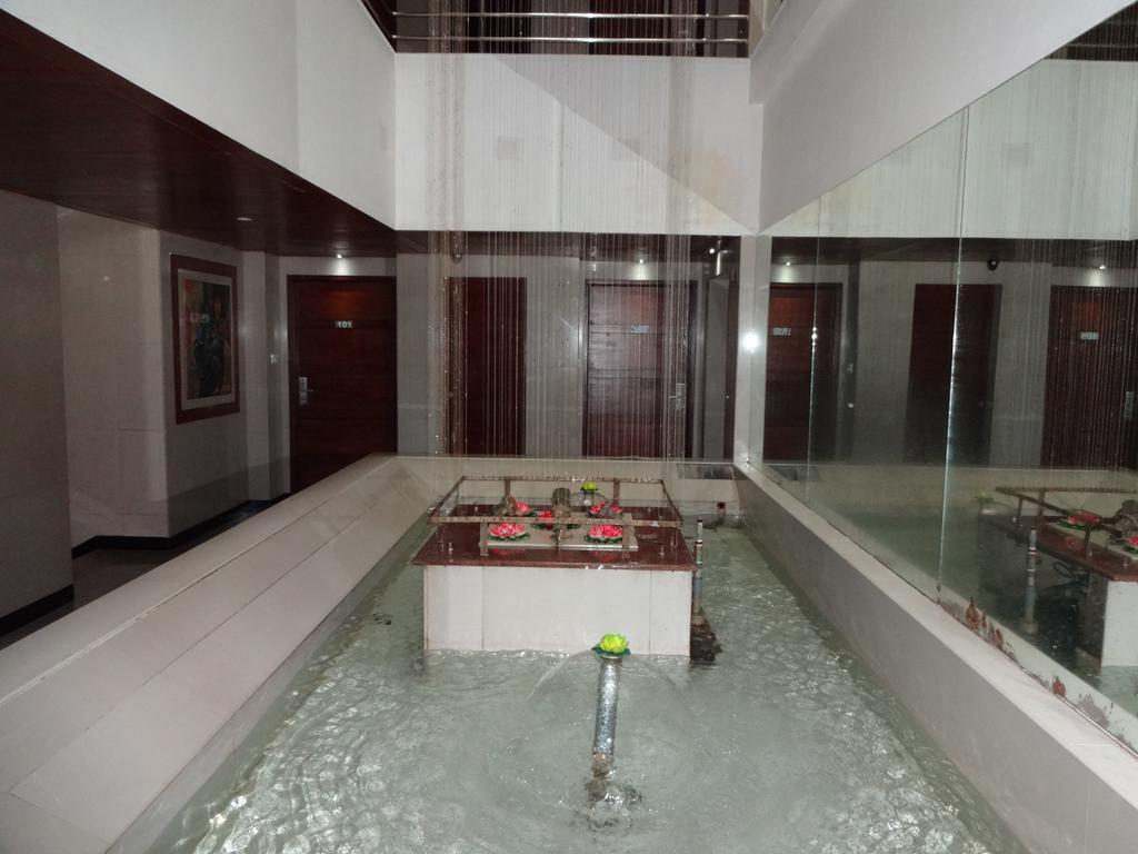 Lotus Comfort - A Pondy Hotel Pondicherry Ngoại thất bức ảnh